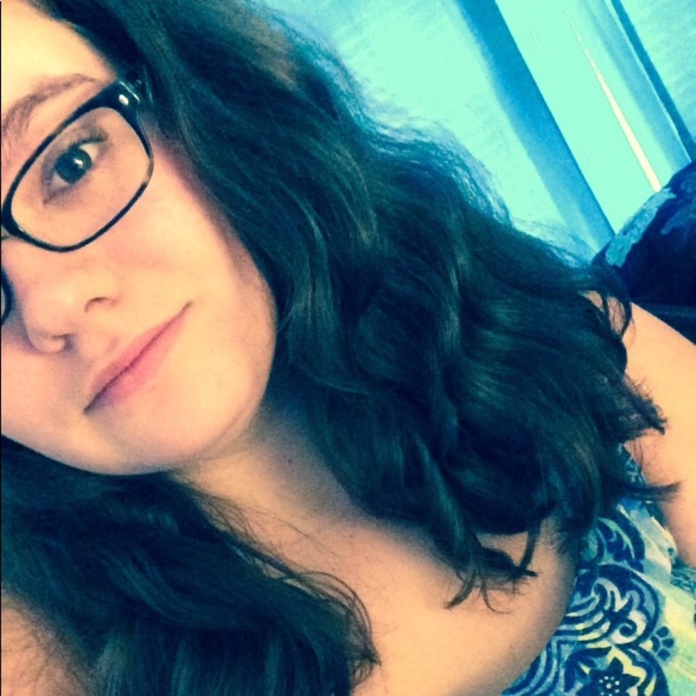Meet your Posher, Kayla